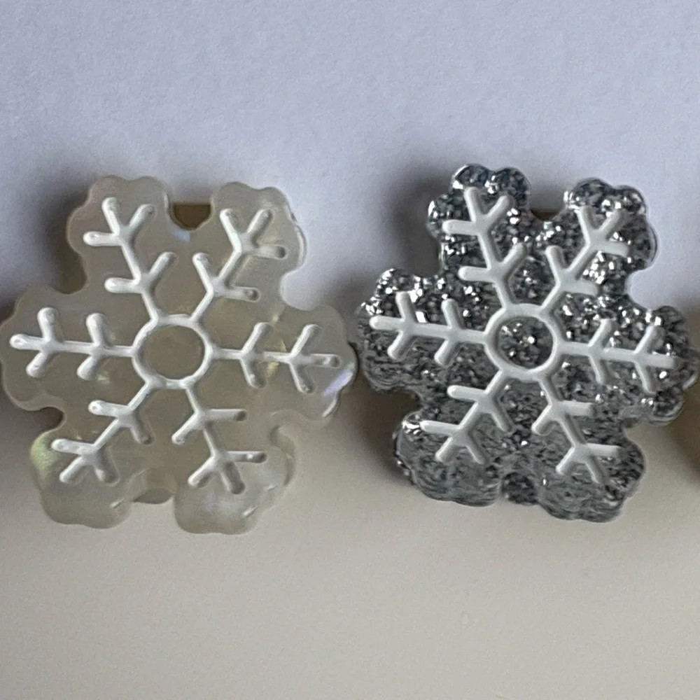 J Crew / CrewCuts mini snowflake hair clips set-of-four NWT